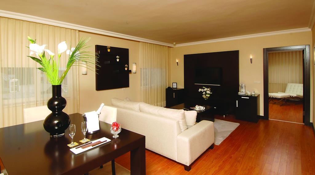 Eresin Topkapı Otel